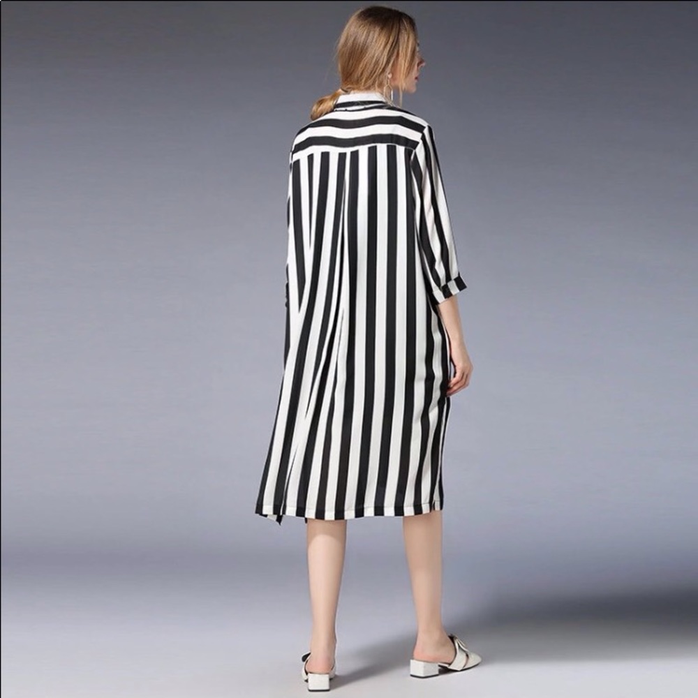 Last 1 Oversized shirtdress / tunic in bl/ white , - Picture 5 of 8